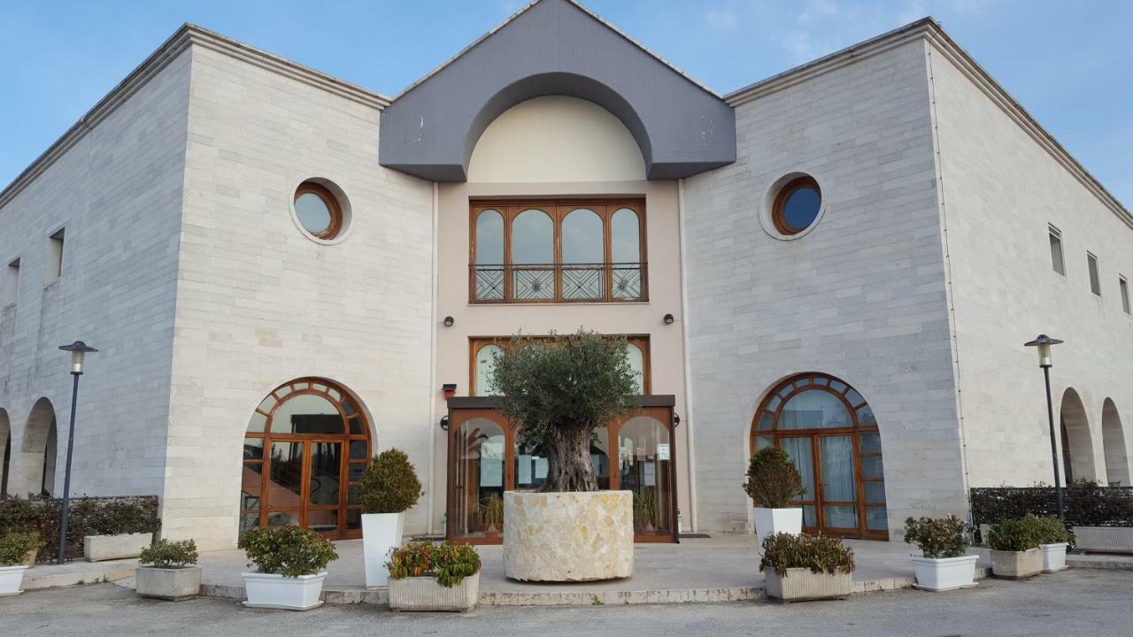 Готель Casa Per Ferie Benedetto XIII Гравіна-ін-Пулья Екстер'єр фото